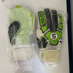 Soccer Select Series 33 Goalie Gloves